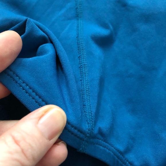 Lululemon Teal Wet Warm Dry Butter Bodysuit Leotard Fits Women’s Size XS-Small - Picture 12 of 14
